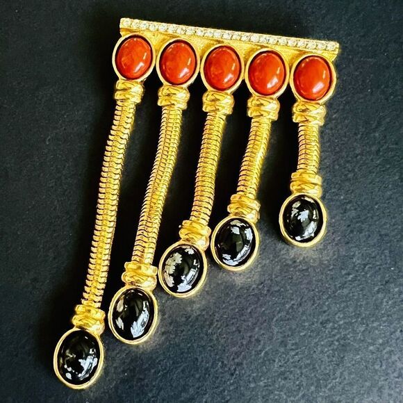 Vintage Huge Dangle Brooch Black Rusty Red Cabochon Stones Gold Tone OOAK 4241 - Picture 3 of 12
